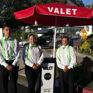 A&A valet attendants at a daytime estate event in the West Valley