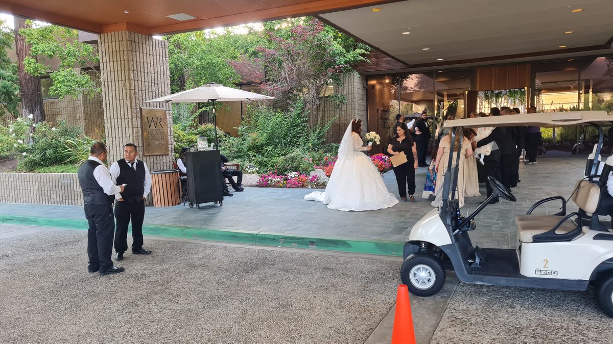 A&A valet team at Wood Ranch wedding venue